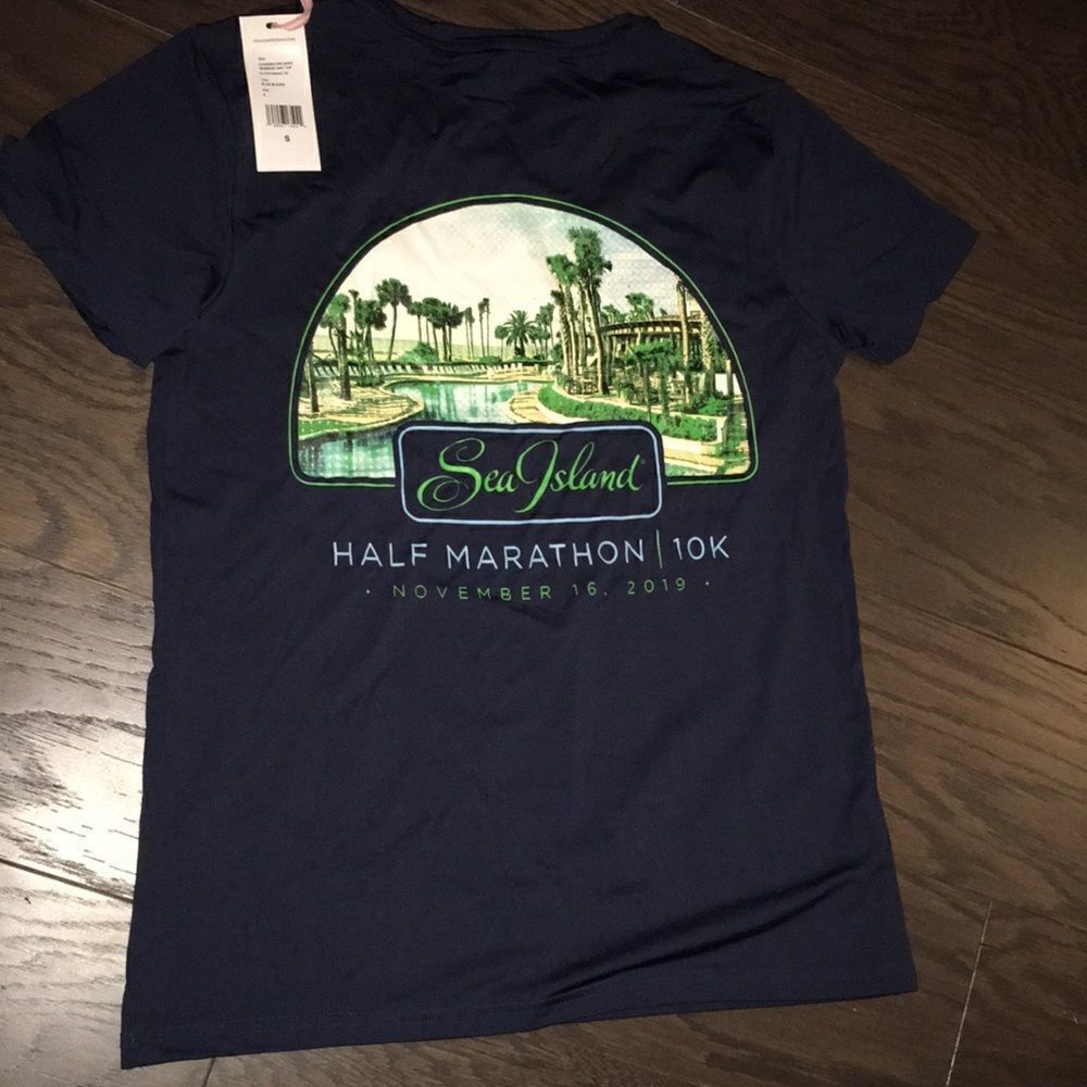 Vineyard Vines Blue Sea Island Georgia Half Marathon 10K running t shirt top S